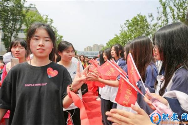 图片 3 图片 3