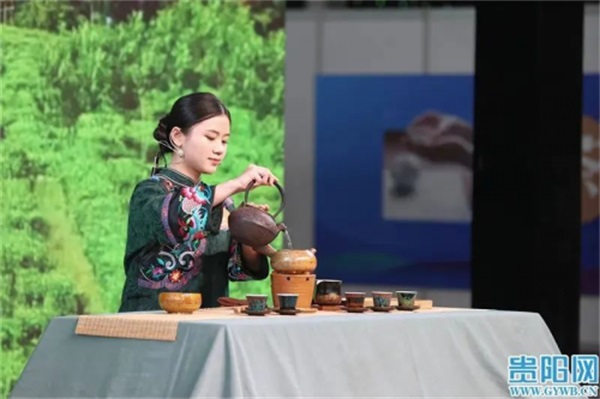 图片 14 图片 14