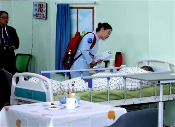 图片 11 图片 11
